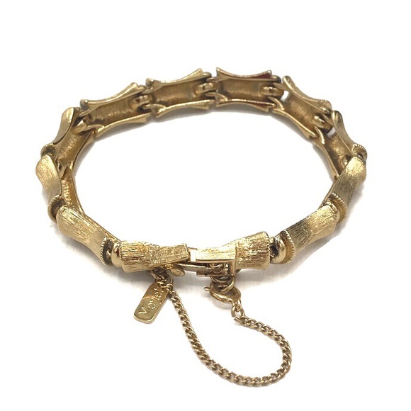 Monet Vintage Brushed Gold Bamboo Link Bracelet